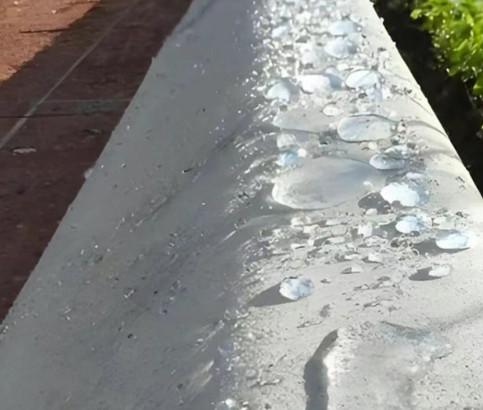 合水硅烷浸渍涂料在混凝土保护中的应用